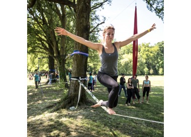 SLACKLINE COURSE