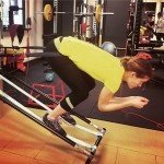 structure de support de slackline pour l'entraînement en intérieur