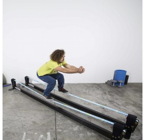 support structure for indoor slackline