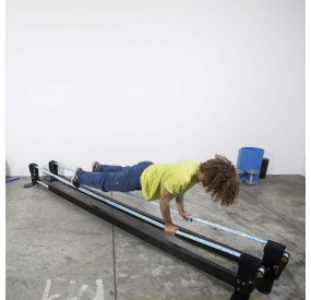 support structure for indoor slackline