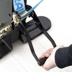 self-supporting structure with stretched wire and slackline