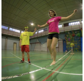 cavalletto di legno per slackline