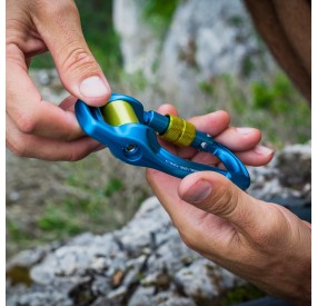 rollex - carabiner pulley for highline